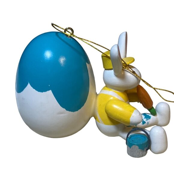 Avon Love-A-Bunny Collection Lunchtime Bunny Ornament - Picture 4 of 10